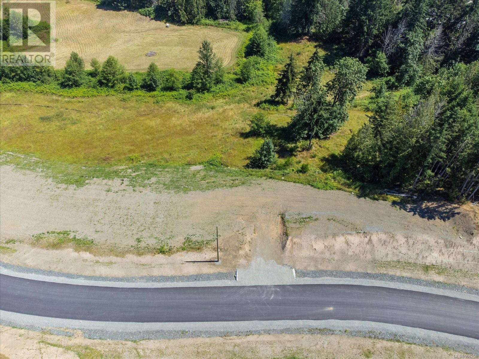 LOT 5 Lazy Susan Dr
