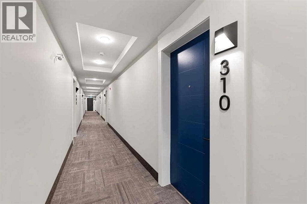 310, 3932 University Avenue NW