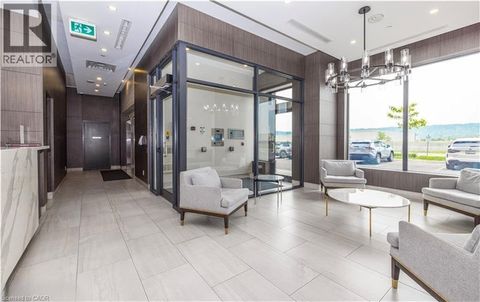 550 NORTH SERVICE Road Unit# 905 Grimsby ON L3M0H9