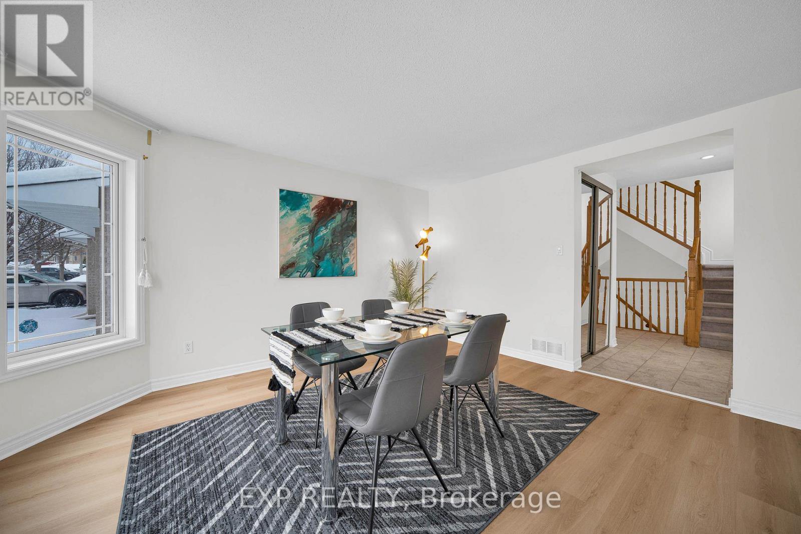 416 CRESTHAVEN DRIVE