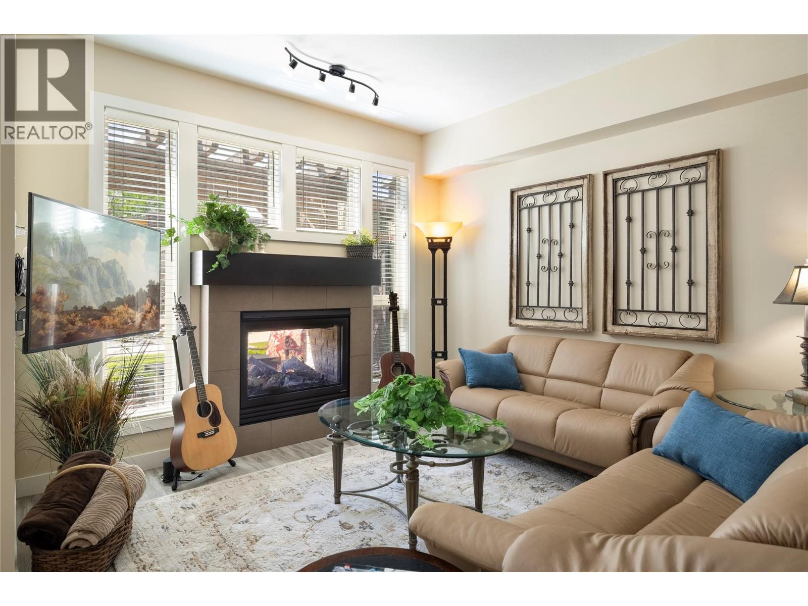 7343 Okanagan Landing Road Unit# 1130