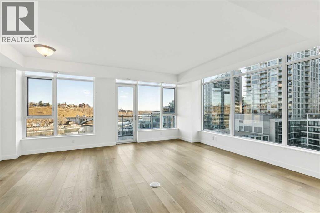 803, 108 2 Street SW