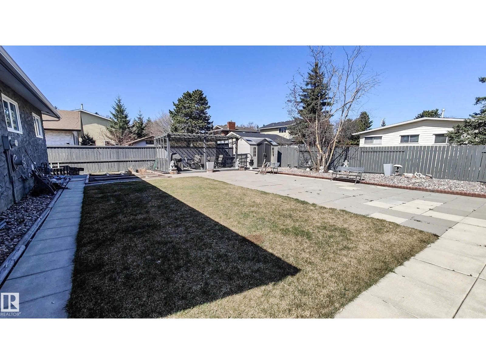 3311 108 ST NW