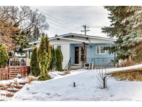 131 SASKATCHEWAN AV W Devon AB T9G1C9