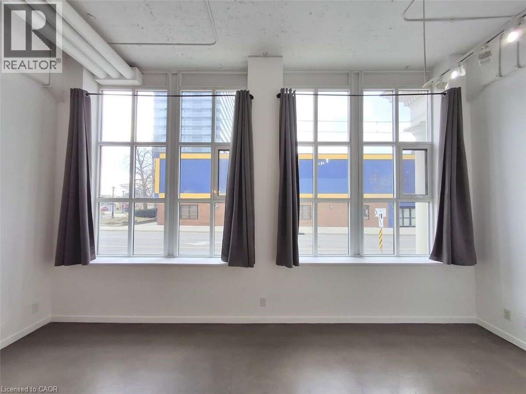 404 W KING Street W Unit# 116