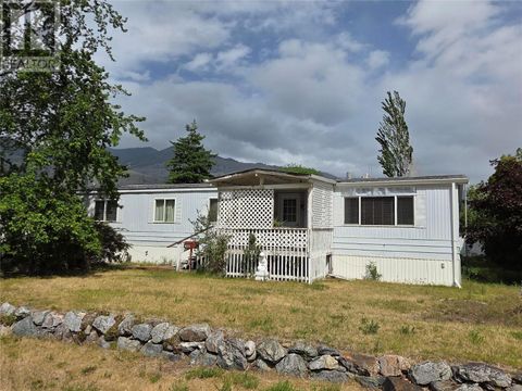 405 Vandelinde Drive Keremeos BC V0X1N2