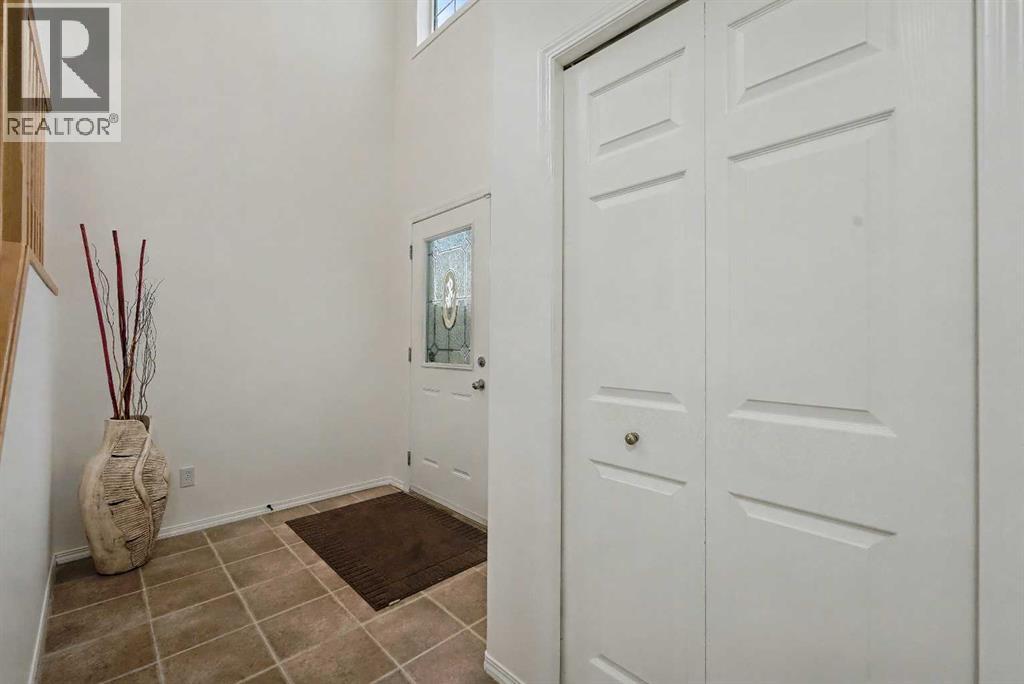 12 Tarawood Grove NE