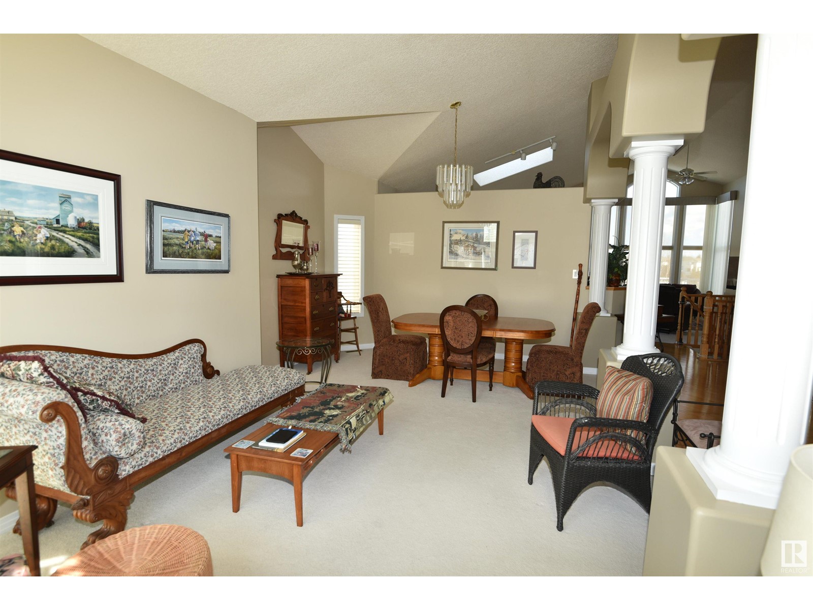 15603 59 ST NW
