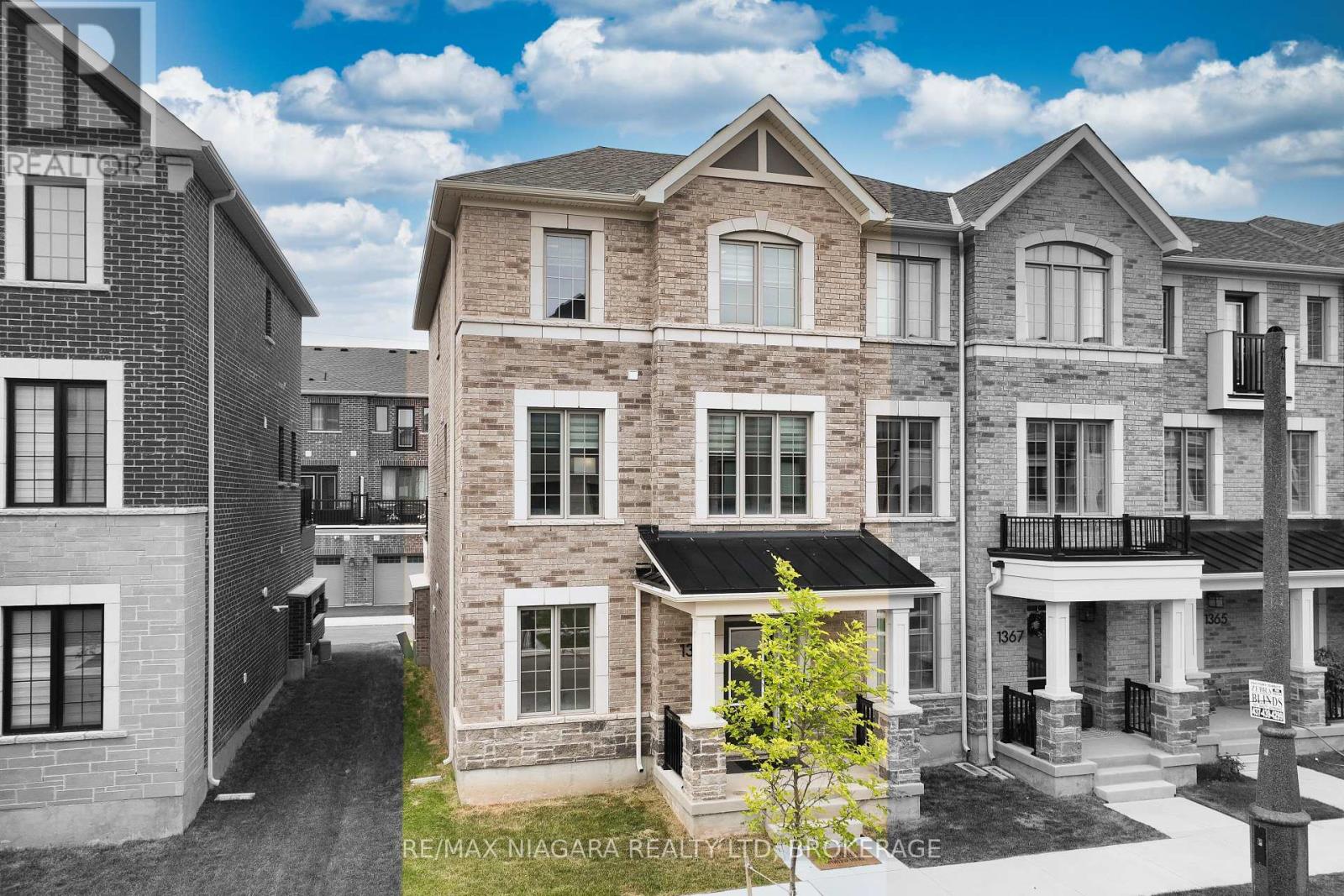 1369 KOBZAR DRIVE