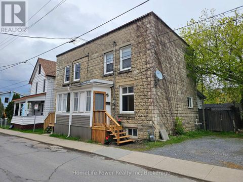 87 CHATHAM STREET Kingston (East of Sir John A. Blvd) ON K7K4H1