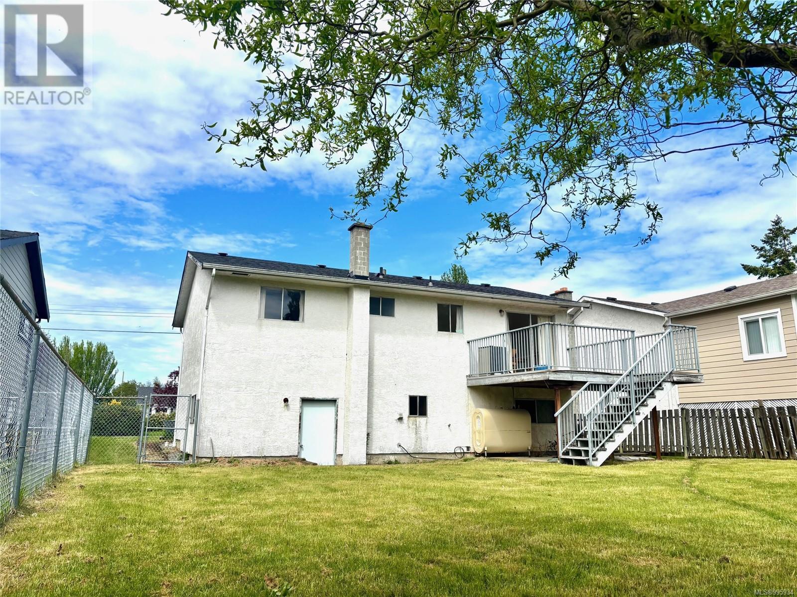 2199 BRADFORD Ave
