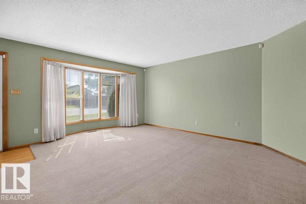 13008 135 ST NW
