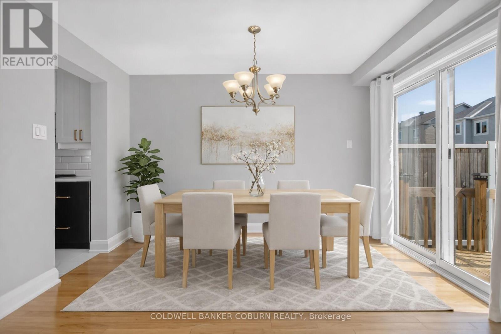 89 FLOWERTREE CRESCENT N