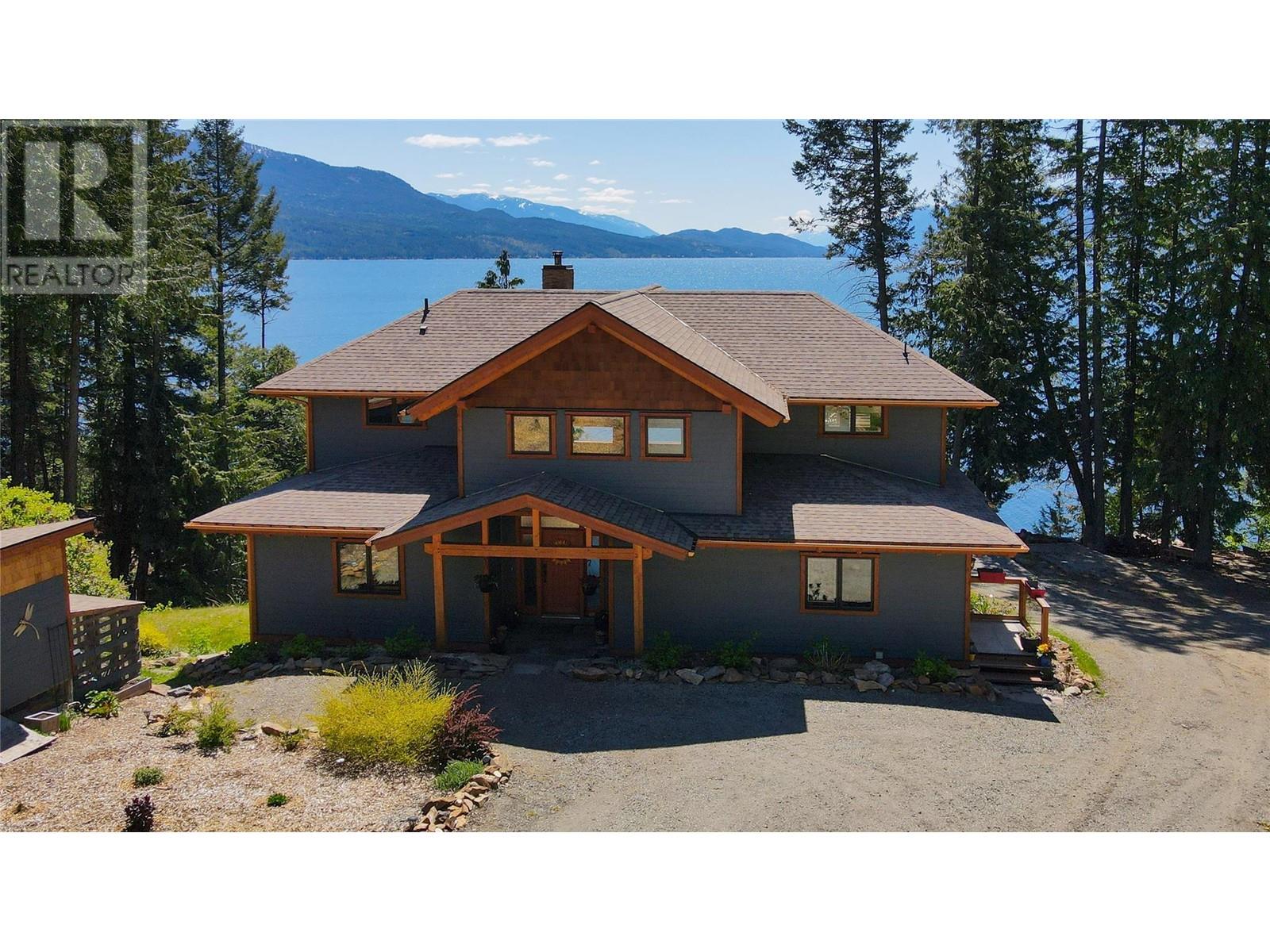 4220 Woodbury Village Road