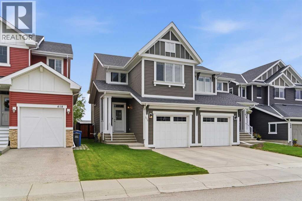 414 River Heights Crescent