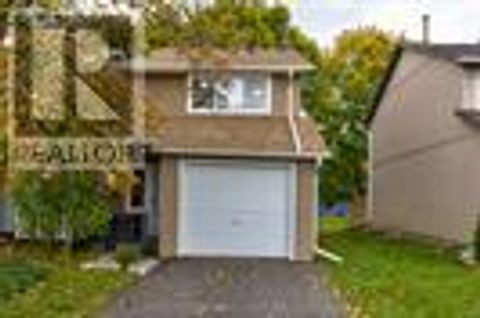 18 - 2185 FAIRCHILD BOULEVARD Burlington (Tyandaga) ON L7P3P6