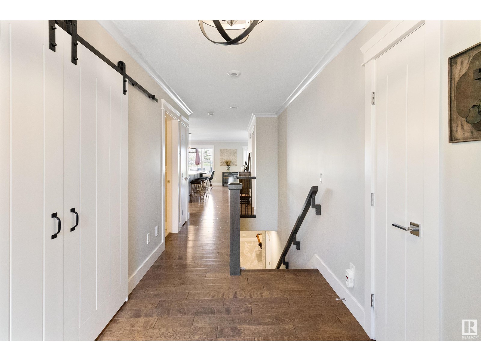 293 FORREST DR