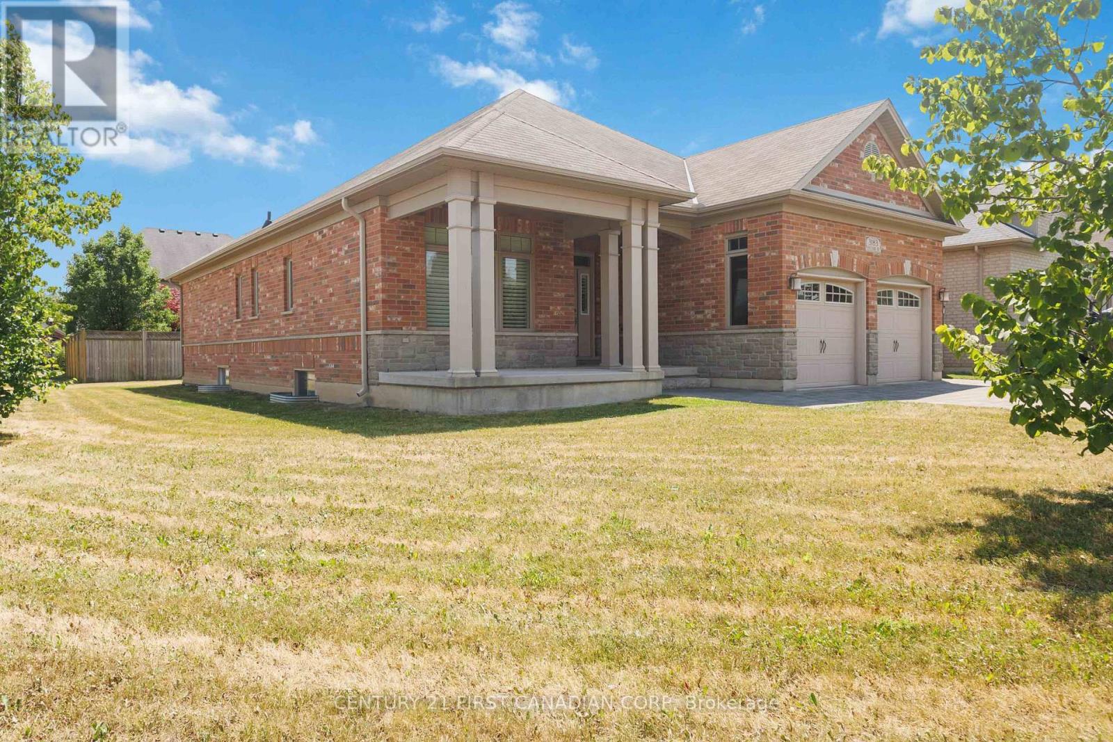 3183 PINCOMBE DRIVE