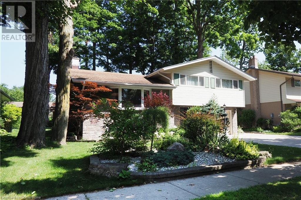 156 RENNIE Drive