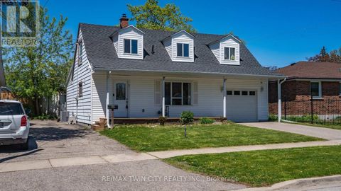 7 WINSTON AVENUE Brantford ON N3T5B6