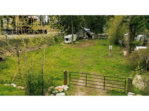 861 Firwood Road Kelowna BC V1Z3W5