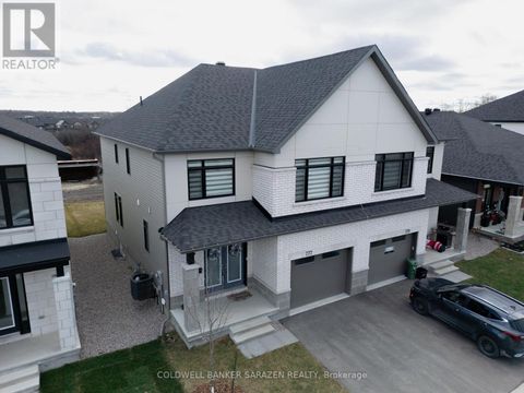 777 OVATION GROVE Ottawa ON K1T0X6
