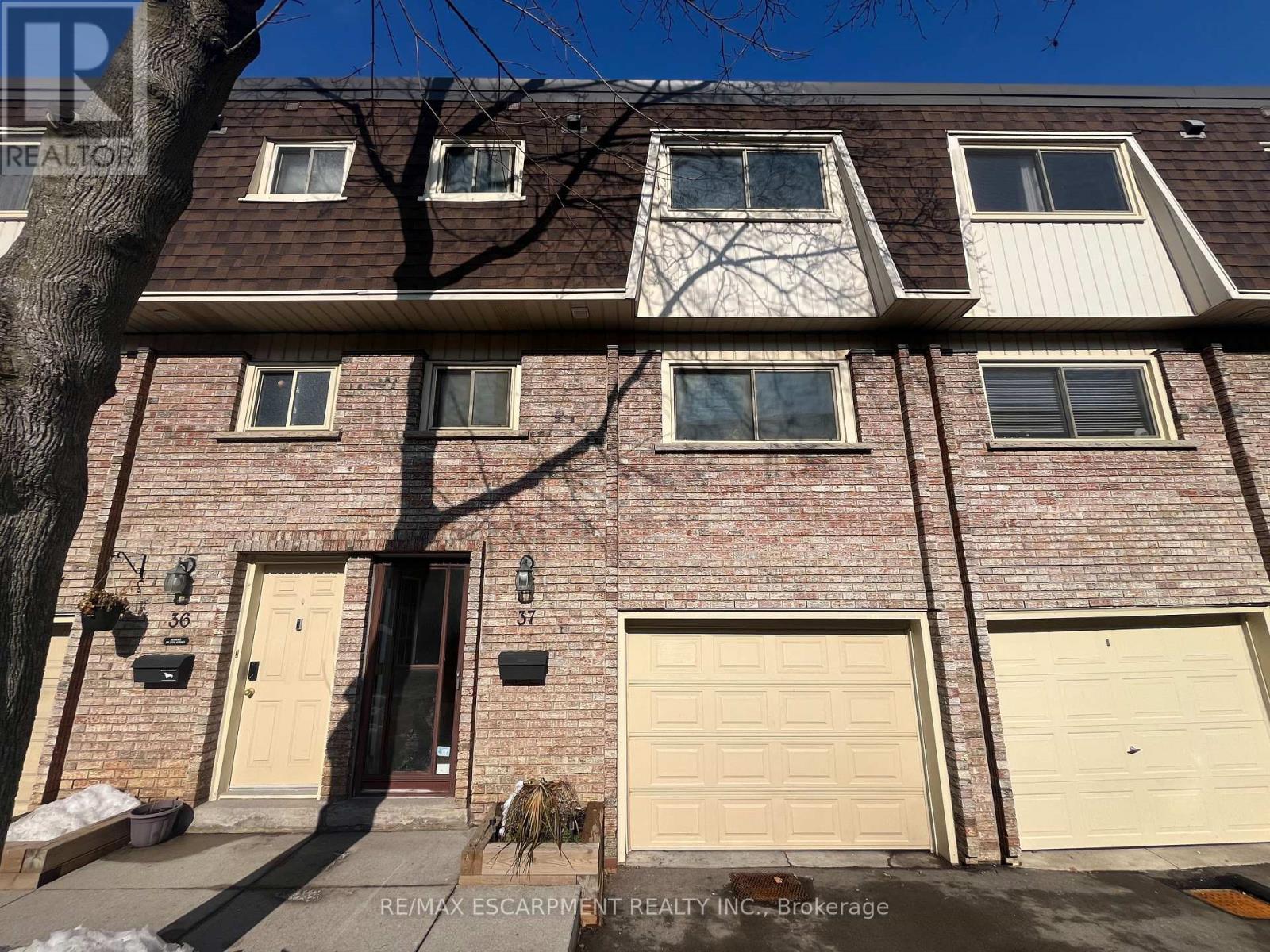 37 - 125 BONAVENTURE DRIVE