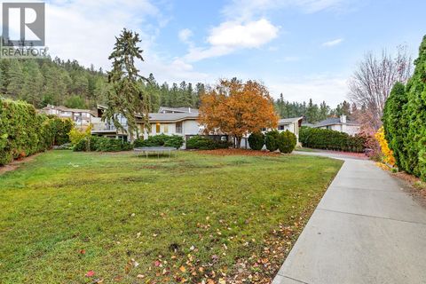 154 Applebrooke Crescent Kelowna BC V1V1W4