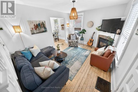 122 KINGSMILL AVENUE Guelph (St. Patrick's Ward) ON N1E5W2