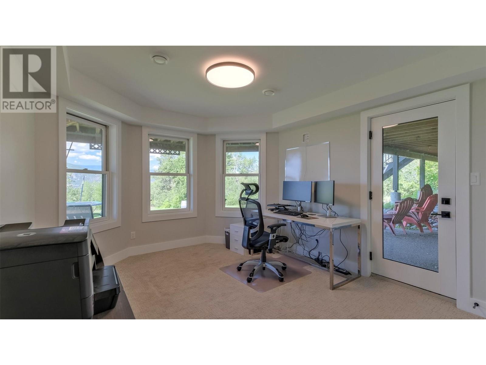 1055 PEARSON Road