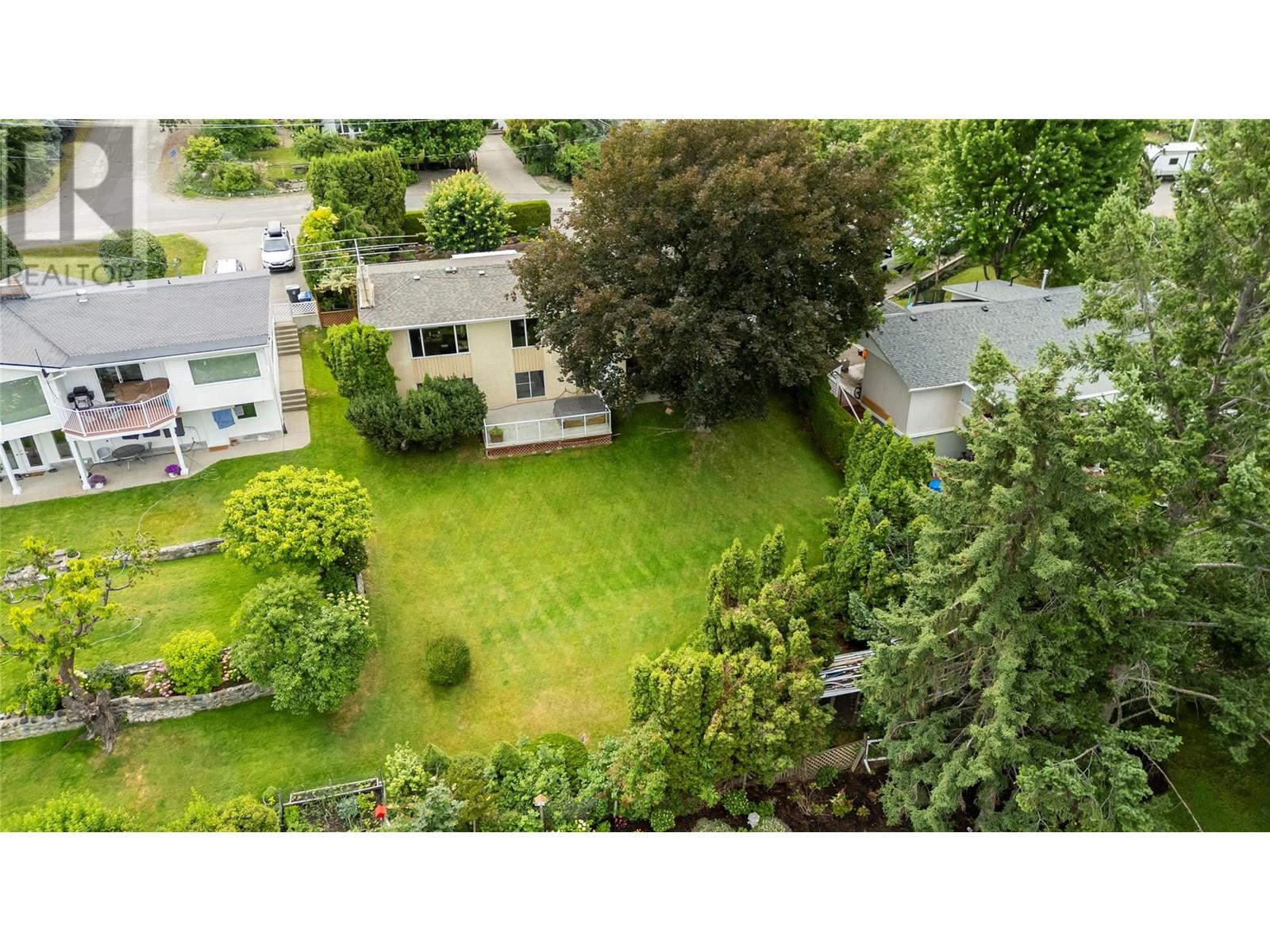 2300 Charleswood Drive