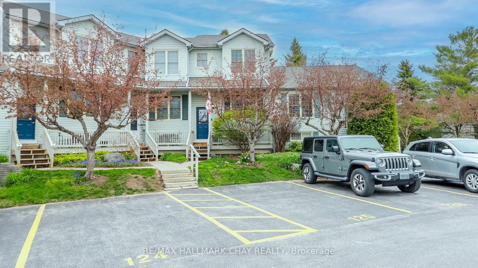 126 - 150 VICTORIA STREET S