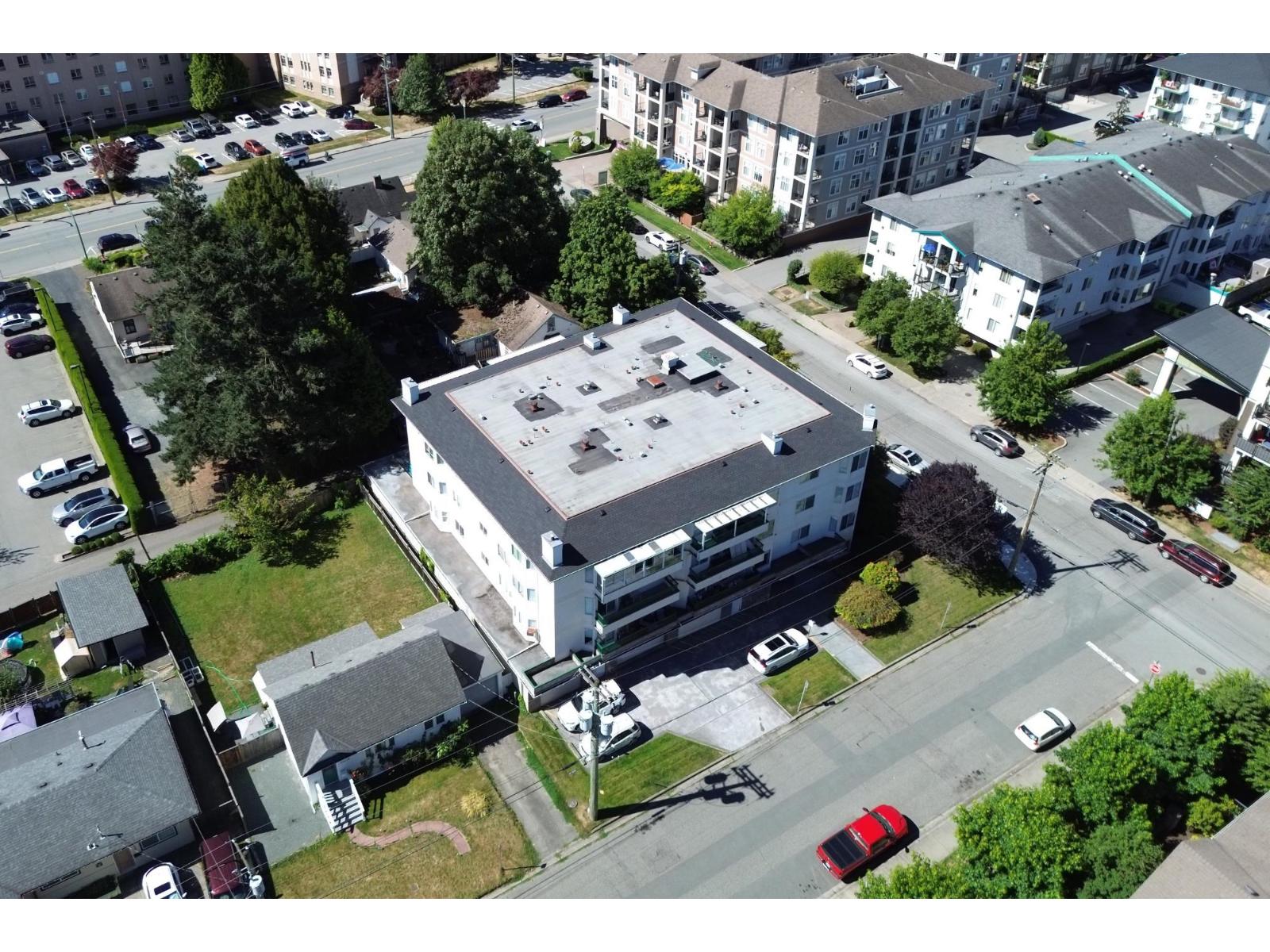 102 45604 BRETT AVENUE|Chilliwack Proper West