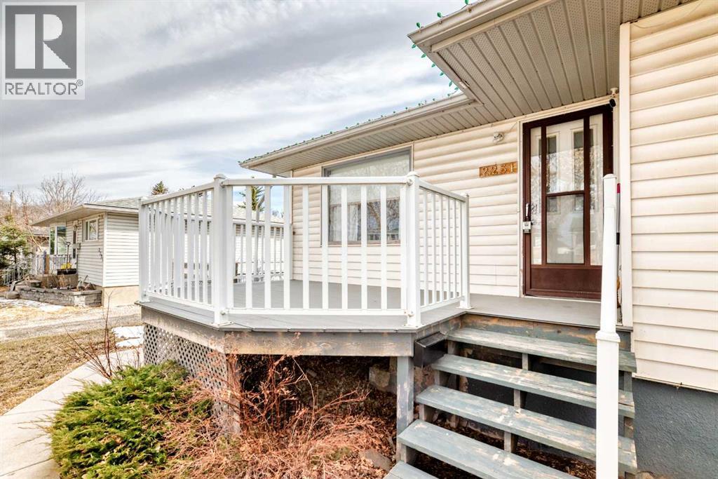 2231 Crestwood Road SE