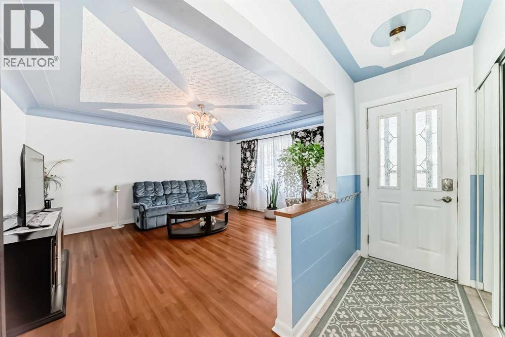 2231 Crestwood Road SE