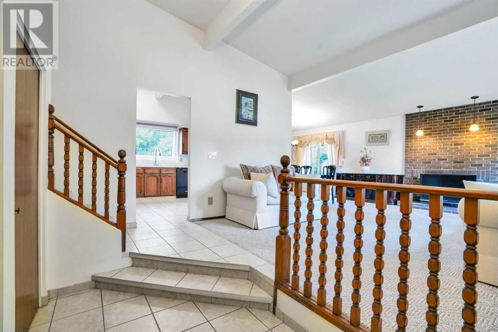 344 Templeside Circle NE
