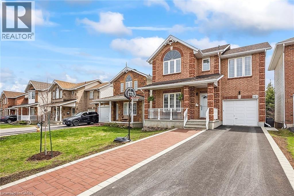 101 DALGLEISH Avenue