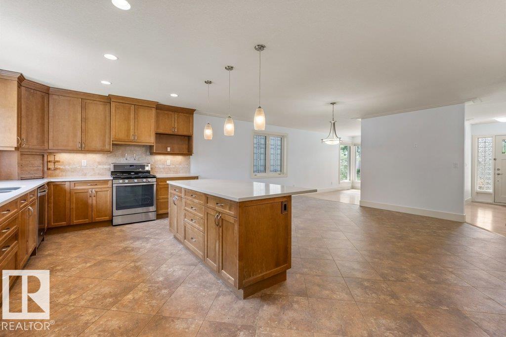 9711 146 ST NW