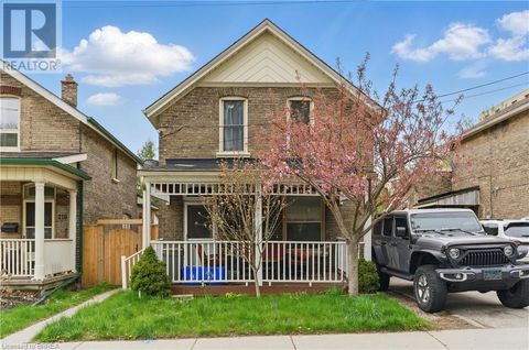 212 WILLIAM Street Brantford ON N3T3L7