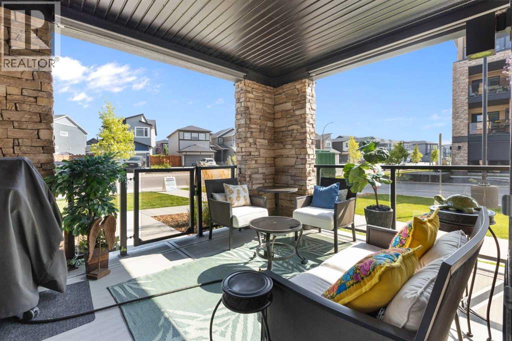 104, 55 Wolf Hollow Crescent SE