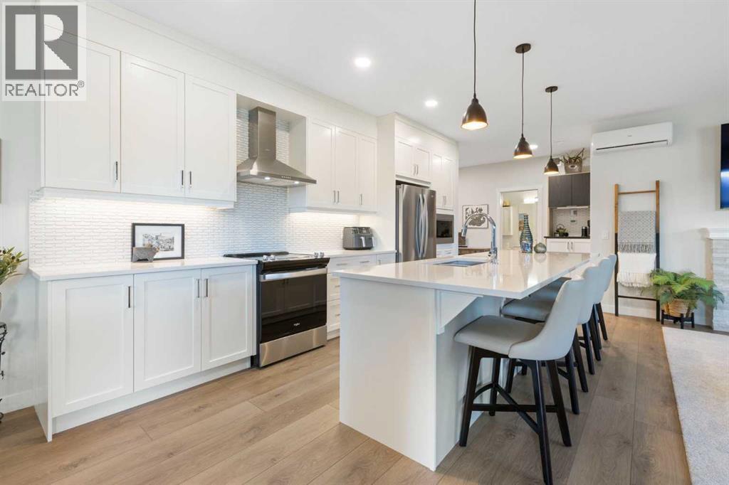 104, 55 Wolf Hollow Crescent SE