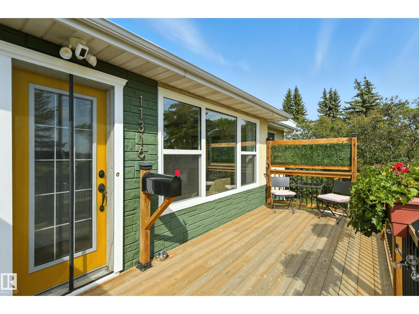 11316 113 ST NW