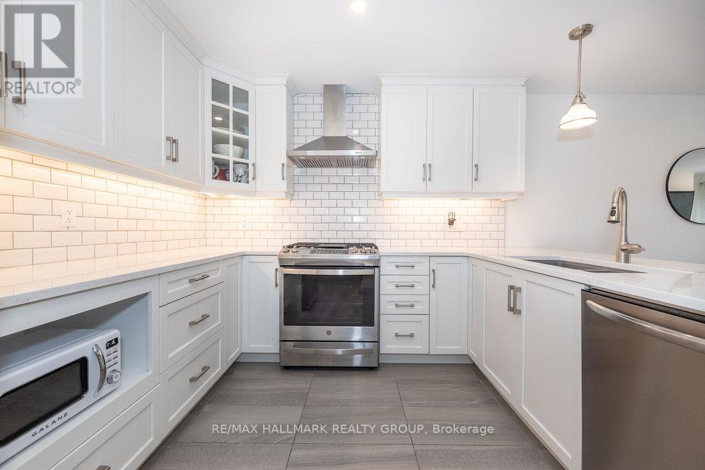 27 MORGAN CLOUTHIER WAY