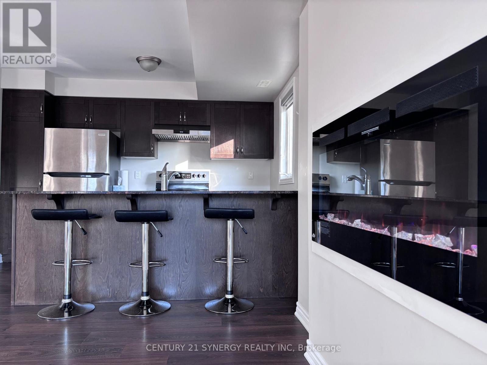 2240 WATERCOLOURS WAY