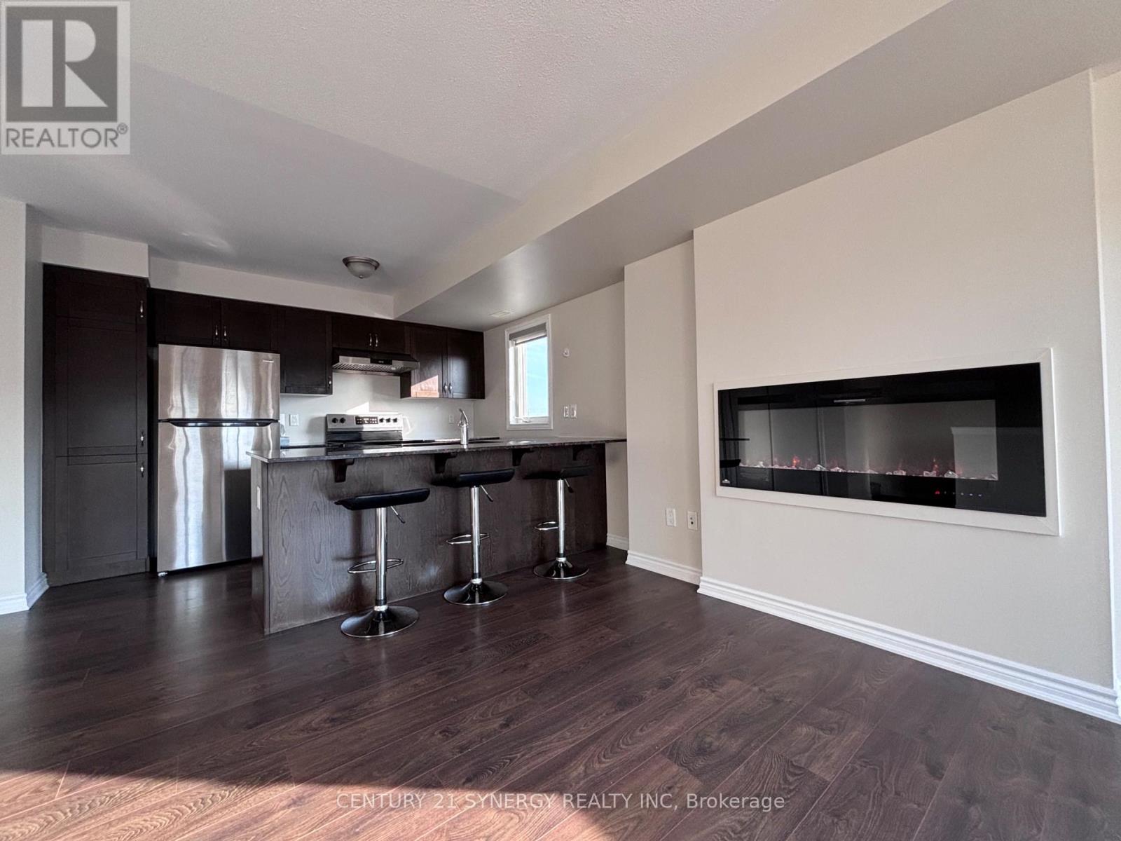 2240 WATERCOLOURS WAY