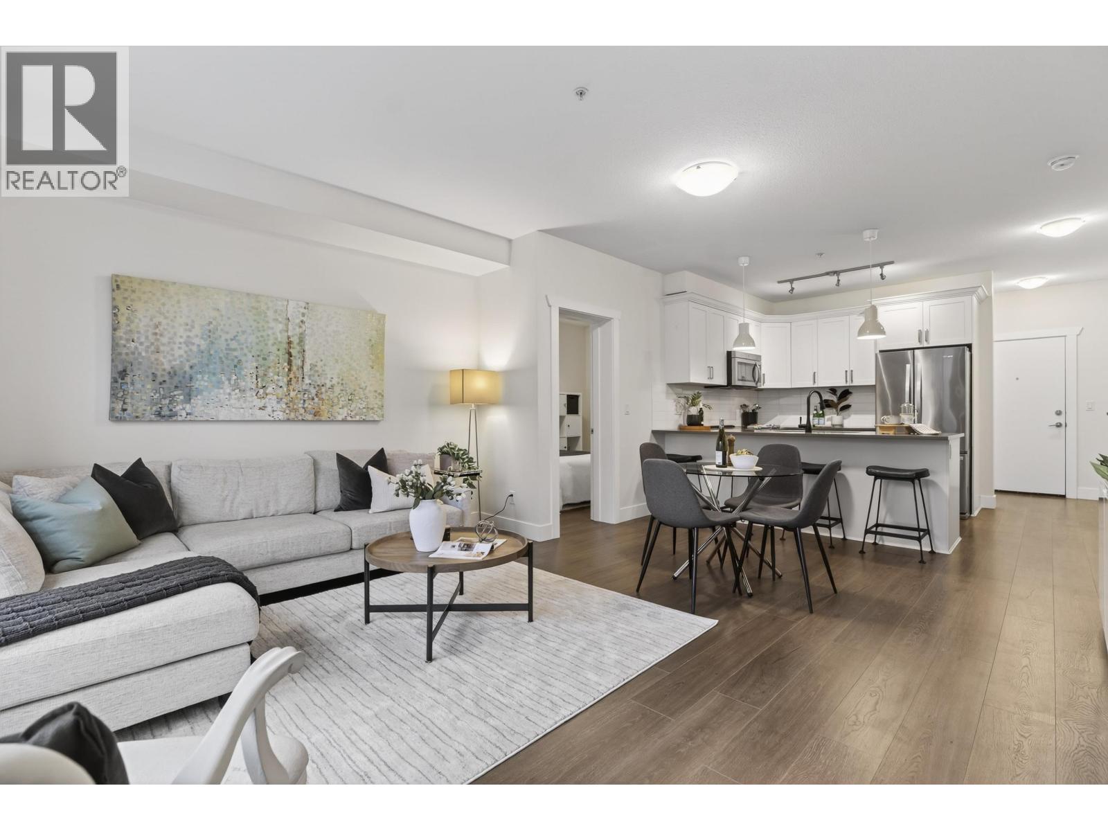 202 2288 WELCHER AVENUE