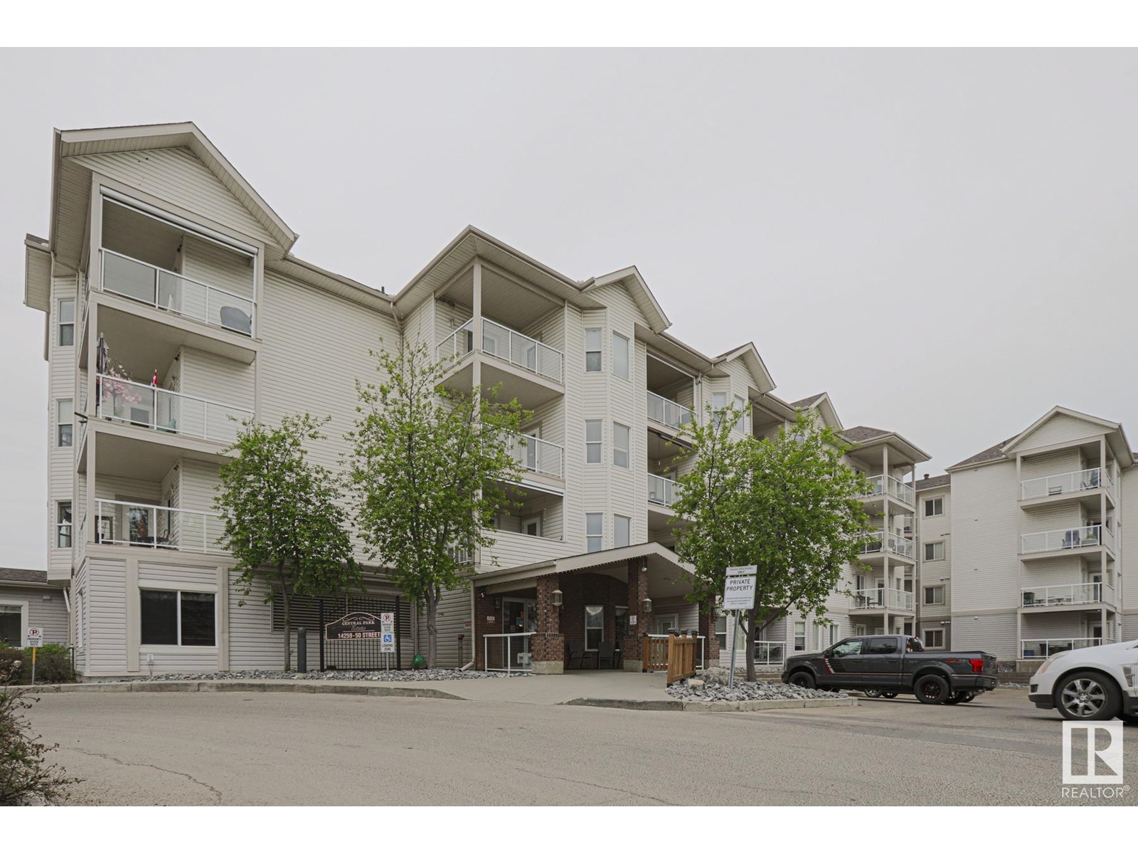 #421 14259 50 ST NW