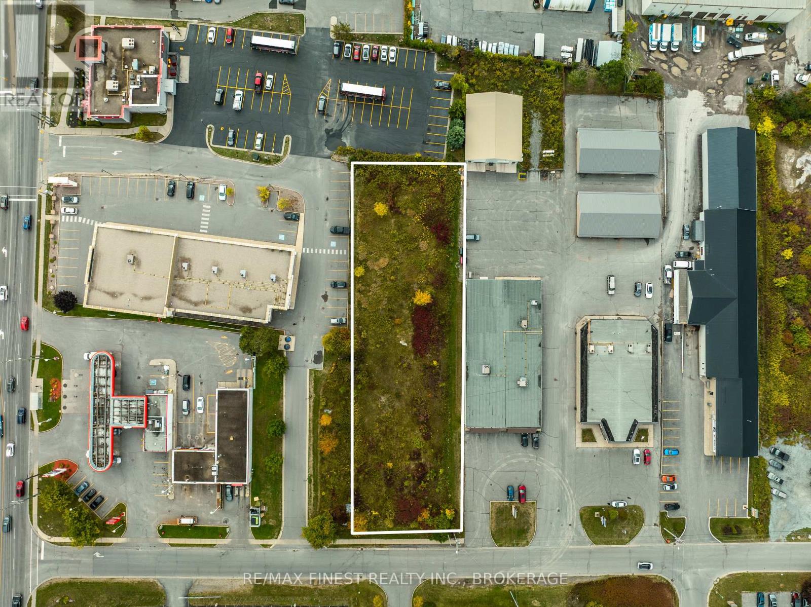 635 ARLINGTON PARK PLACE