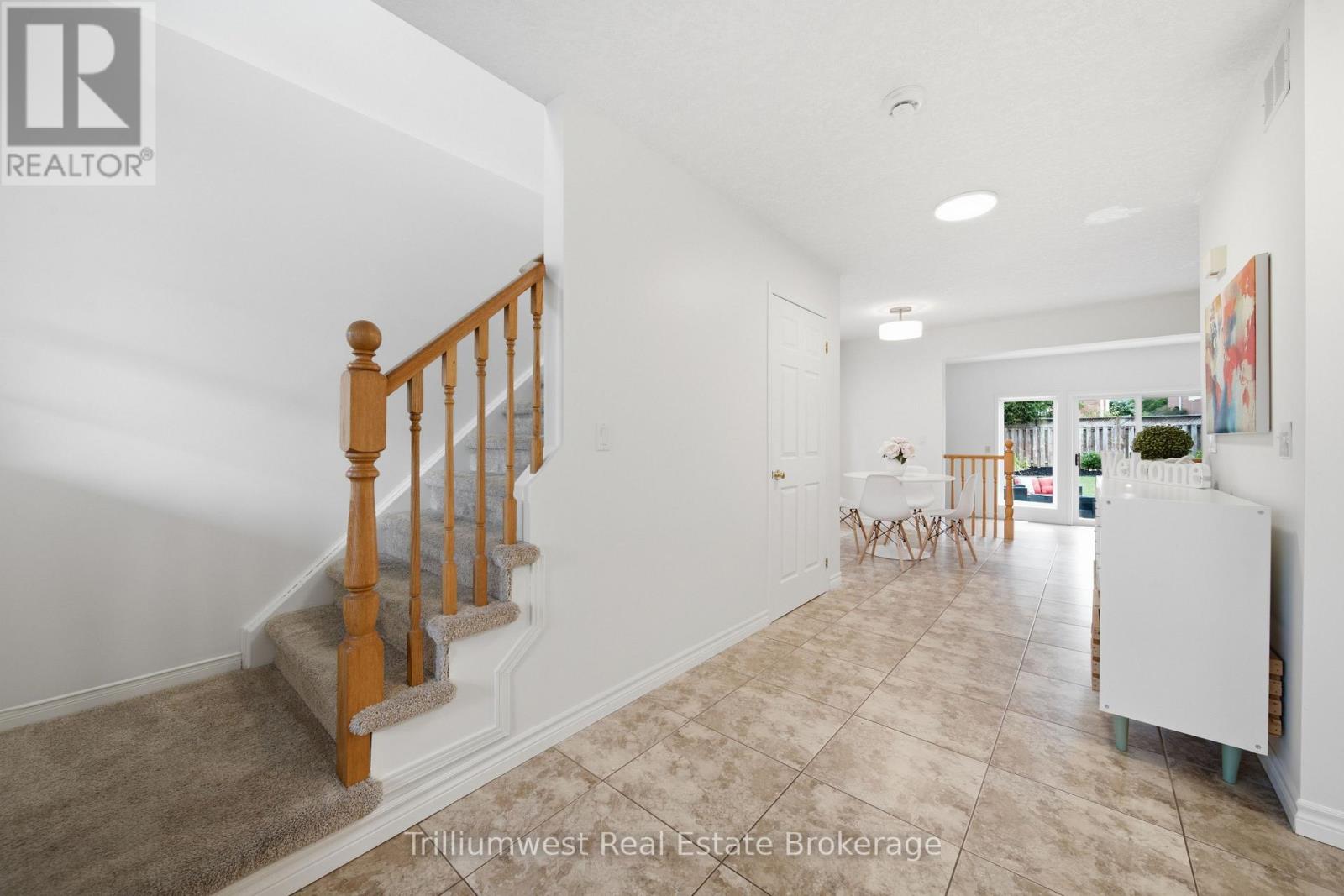 518 BROOKMILL CRESCENT