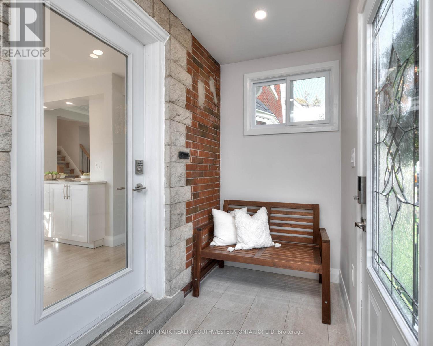 112 CEDAR STREET S